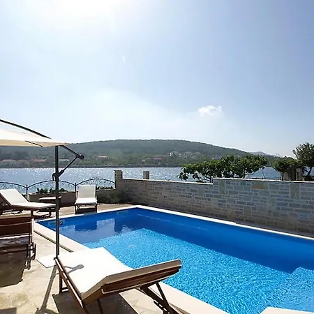 Vakantiehuis Antisin *